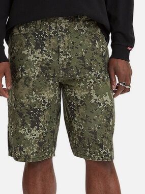 Levi s 40 Shorts 469 Loose Shorts 100% Cotton Military Camo Green 5 pockets NWT